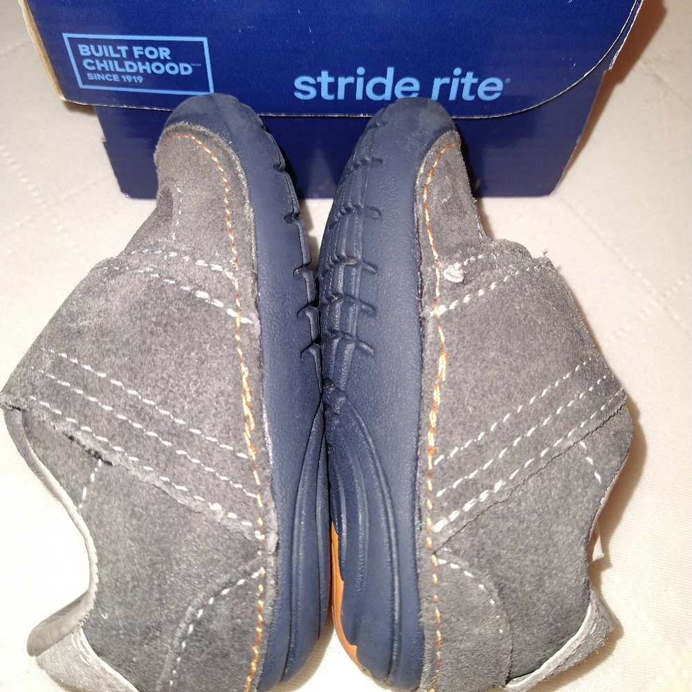 Stride Rite Infant Shoes - Picture 3 of 8